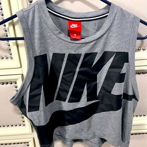Nike-Grey Crop Work Out Top